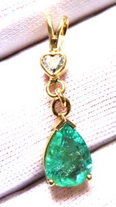 Colgante de esmeralda talla PERA con diamante talla CORAZON en oro 18 cts - Imagen 1 de 20