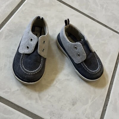 Wendy Bellissimo Niños Pequeños Zapatos 5 Tenis de Lona Vestido Informal Fiesta Escuela Foto 1 de 4