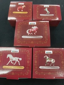 TRAIL OF PAINTED PONIES 5 NIB Ornaments Christmas 2025 - Picture 1 of 6