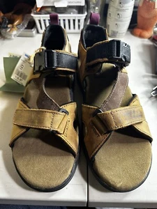 Earth Shoe Cruzer Mens 9 Hiking Outdoor Sandals Leather Adjustable Straps NWT - Picture 1 of 5