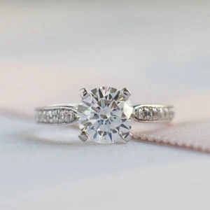 3.20 Ct Round Shape White Diamond Lab-Created Wedding Ring 925 Sterling Silver - Picture 1 of 4