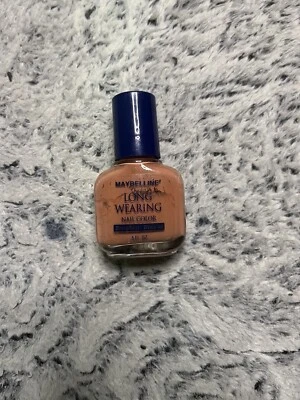 Esmalte de uñas Maybelline vintage, color 07 romántico malva Foto 1 de 3