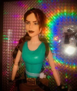 Lara Croft Tomb Raider Inspired Doll figure Custom Handmade Doll by Kira Dolls - Imagen 1 de 2