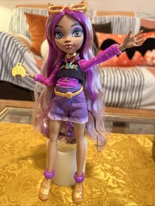 Muñeca Monster High G3 Clawdeen Wolf Day Out Mattel - Imagen 1 de 14