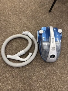 Kenmore 116.10701510 Bagless Canister Vacuum Cleaner With Hose Used Blue HEPA - Picture 1 of 12