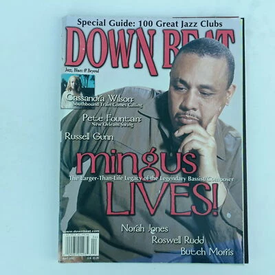 Down Beat Magazine April 2002 - Mingus Lives   009281014935 - Image 1 of 4