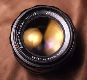 M42 Pentax Super Takumar 50mm f1.4 lens clean + caps - Picture 1 of 5