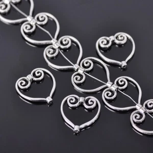 20pcs 20mm Tibetan Silver Metal Heart Loose Connector Beads DIY Jewelry Findings - Picture 1 of 3