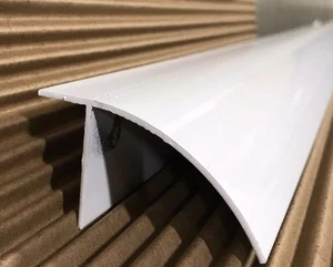 92" White Aluminum Lower Sidewall Radius Bottom Trim Molding RV 1055-AW - Picture 1 of 3