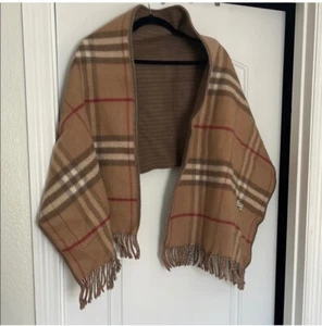 Rare Vintage Authentic Burberry Thick Wool Shawl women - Picture 1 of 8
