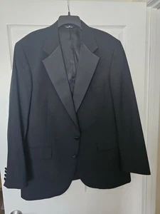 Men's CHAPS Ralph Lauren Dinner Jacket Size 48R Black 2 Button - Picture 1 of 3