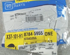 GM Genuine Parts DIFFERENTIAL PINION SEAL new OEM 87845955 Traverse Acadia - Bild 1 von 2