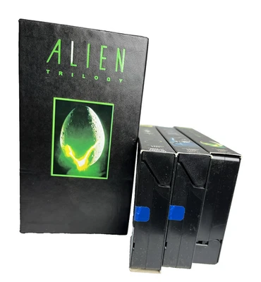 Alien Trilogy VHS 1993 Box Set - Alien, 2, & 3 Collectible Sci-Fi Set 2 Unopened - Image 1 of 4