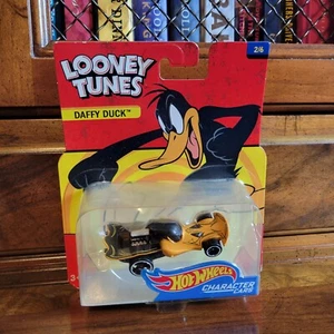 Hot Wheels Looney Tunes Daffy Duck Character Car die cast vehicle Mattel car 2/6 - Picture 1 of 2