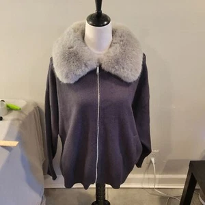 Saks Fifth Avenue Faux Fur Gray Sweater Size Large Full Zipper - Picture 1 of 8