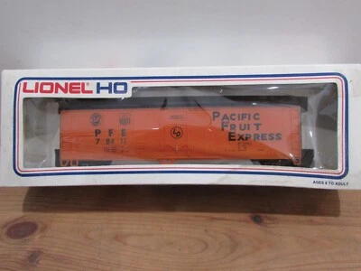 Ho Scale Lionel5-8411 Pacific Fruit Express Reefer Car PFE 78411 - Image 1 of 3