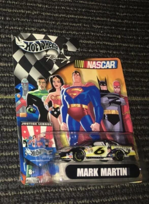 2004 HOT WHEELS JUSTICE LEAGUE JLA BATMAN NASCAR MARK MARTIN #6 CAR 1:64 DC - Image 1 of 4