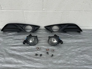2013 2014 2015 Nissan Sentra foglight with covers 62257-35H0A - Picture 1 of 17