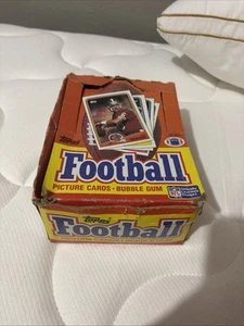 1988 Topps Football Wax Box 36 Packs BO Jackson Rookie RC - Picture 1 of 3