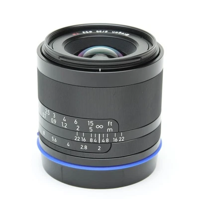 Carl Zeiss Loxia 35mm F/2 (for SONY E mount) #96 - Image 1 of 4