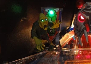 Scared Stiff Pinball Green Eyed Monster Creep Mod SS - Picture 1 of 2