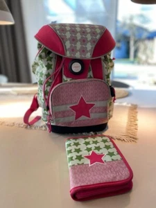 Büchertasche / Rucksack / Schulranzen inkl. Federmäppchen (Marke: Lässig) - Bild 1 von 11