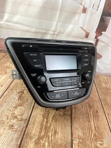 Radio AM/FM 2014-2016 HYUNDAI ELANTRA REPRODUCTOR DE CD MP3 96170-3X156GU - Imagen 1 de 10