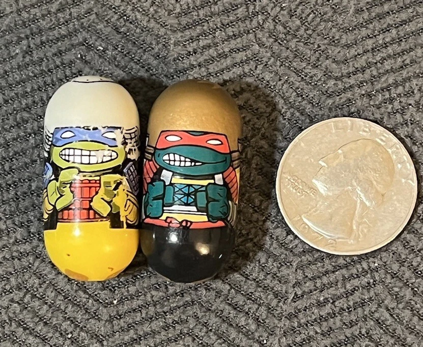 Mighty BEANZ 2003 #30 Don Fighting Gear TMNT & 31 Raph Fighting Gear - Image 1 of 3