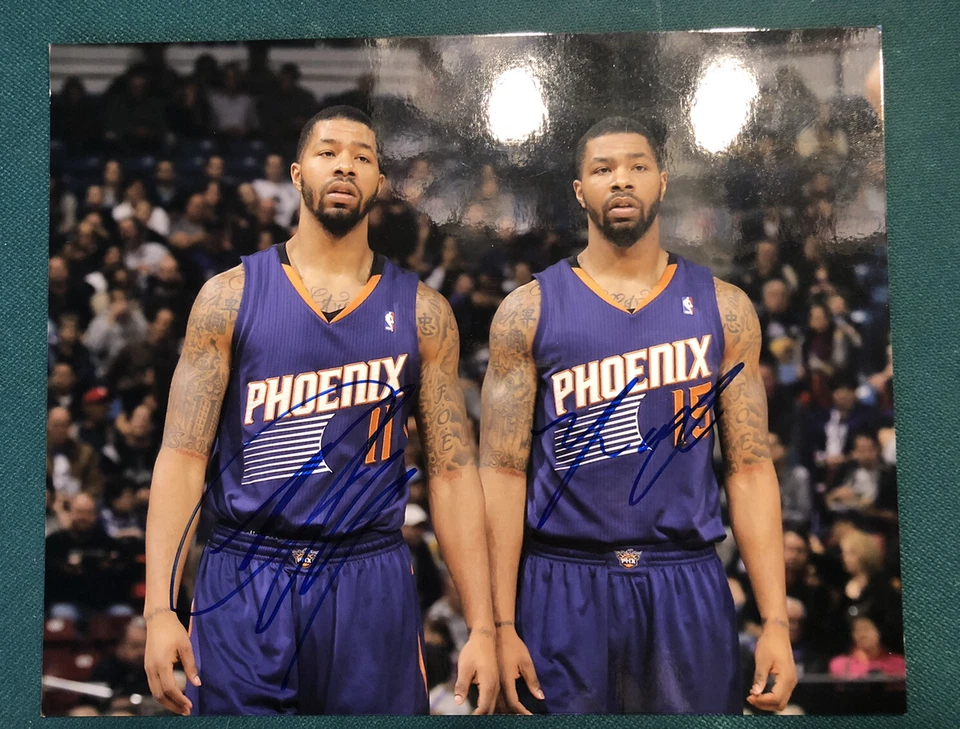 Foto firmada por Markieff Marcus Morris de los Phoenix Suns 8x10 de los hermanos gemelos de la NBA Foto 1 de 1