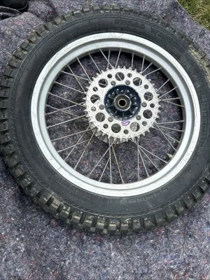 Rueda trasera Gas Trials 250 1996 gasolina sin neumáticos Foto 1 de 3