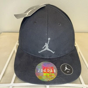 NWT Michael Jordan Youth Size 4-7 Black Gray Cap SnapBack Hat Air Jordan Jumpman - Picture 1 of 6