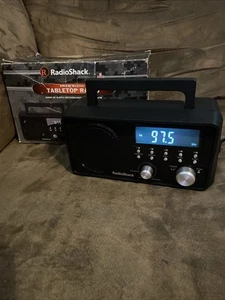 Radio Shack 1201178 Radio Portatile AM FM WX Funzionamento AC/DC TESTATA - Foto 1 di 20
