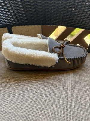 Minnetonka Women’s Camp Collar Moc color Grey Women’s size 11/ men’s size 9 - Image 1 of 4