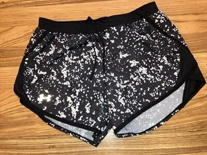 Pantalones cortos para mujer Under Armour UA talla S pequeños Fly By 2.0 negros para correr - Imagen 1 de 3