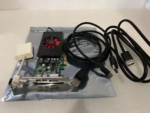 Tarjeta de video AMD Radeon D091 PCI-E con salidas de 3 monitores y 3 cables de monitor - Imagen 1 de 7