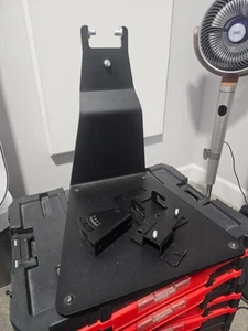 Genelec 8000-400 Design Floor Stand for 8000 Series Monitor - Black - Picture 1 of 1