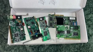 Lot de composants pour pièces informatiques. Cartes PCIE cartes son, graphique et réseau - Photo 1/11