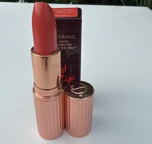 Charlotte Tilbury Lipstick Hot Emily Matte Full Size Lipstick Brand New In Box - Picture 1 of 3