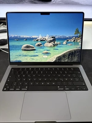 MacBook Pro 14" (2021) * M1 Pro 10C * 1TB SSD * 16GB * ProMotion * Space Grau - Bild 1 von 4