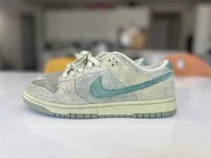 Nike Dunk Low Olive Aura HJ7291-371 Women’s Sz 10.5 Men’s Sz 9 - Picture 1 of 7