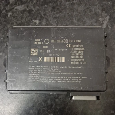 Jaguar F-Pace 2016-2020 Keyless Entry Control Module HPLA19H440BD  - Image 1 of 4