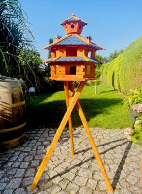 DARLUX Vogelvilla XXL Sechseck Doppelstock Vogelhaus + Ständer Braun/ Blau - Bild 1 von 4