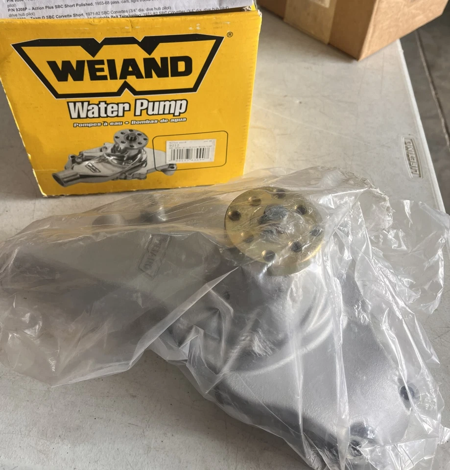 Weiand 9212 Action +Plus Water Pump For 65-75 Chevy Bel Air ^ - Image 1 of 3