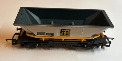 Hornby R039 HAA MGR Coal Hopper in Railfreight Coal Sector - Image 1 of 2