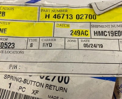 现代正品零件 46713-02700 弹簧按钮退货 46713-02700 — 第 1/3 张图片