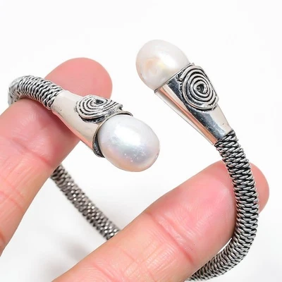 Natural River Pearl Ethnic Bracelet Adjustable e774 - Image 1 of 4