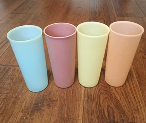 Tupperware #107 4er Set 16 Unzen Becher PASTELLFARBEN - Bild 1 von 7