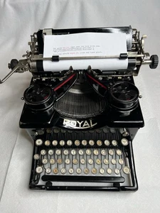 Hermosa máquina de escribir Royal 10 1924/25 de colección con ventanas laterales de vidrio biselado transparente - Imagen 1 de 17