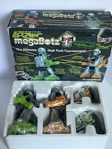 MEGATECH REMOTE CONTROL Lazer MegaBotz Robots Toy Wireless UNUSED - Picture 1 of 9