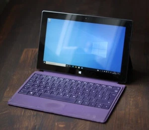 Microsoft Surface Pro - With Charger & Keyboard - RRP £799 - Zdjęcie 1 z 13